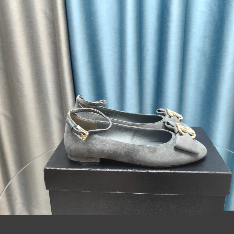 Ch*el flat shoes